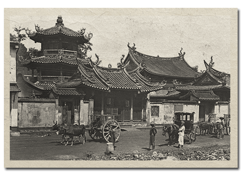 Chongwen Ge beside Thian Hock Keng Temple, 1900s
